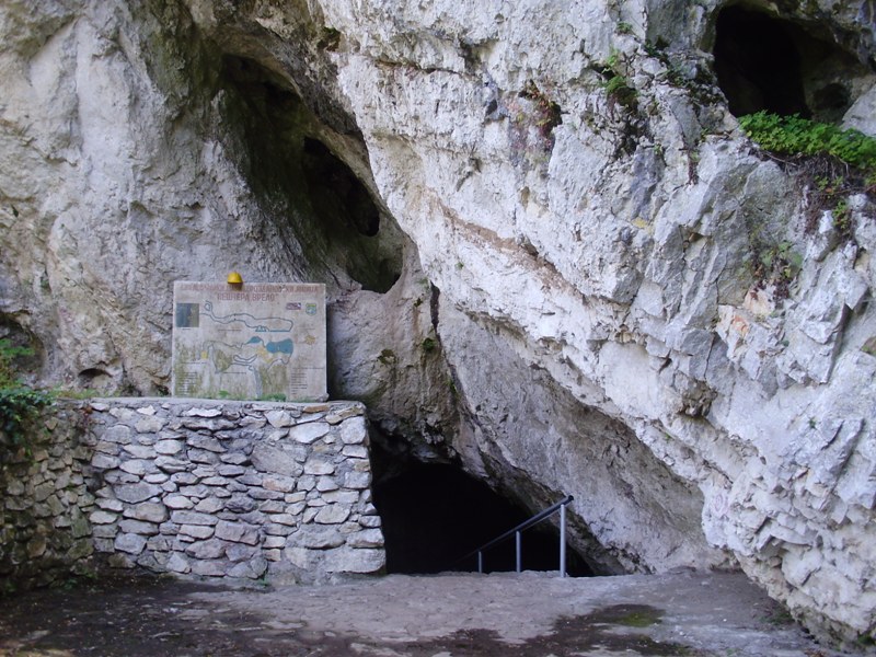 Vrelo Cave 