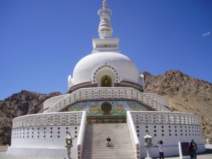 shanti stupa in Leh