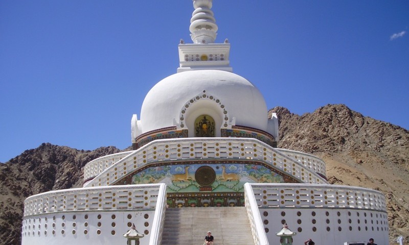 shanti stupa in Leh