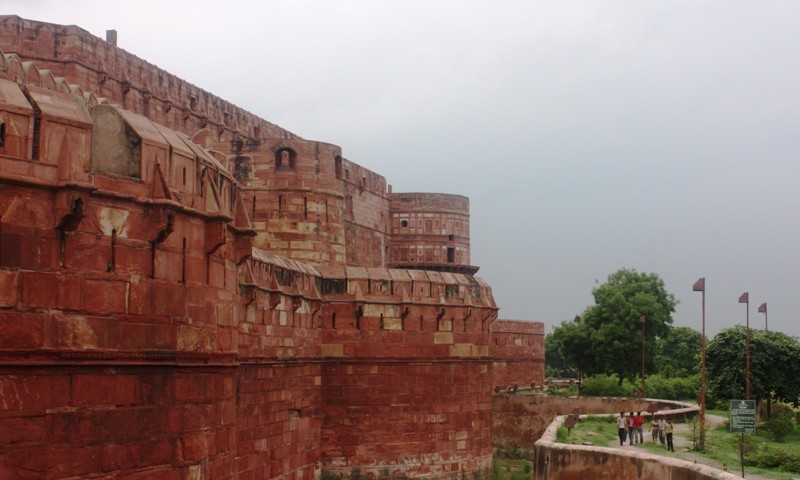 Agra red fort