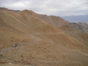 road to nubra valley