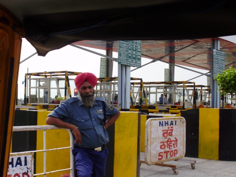 First checkpoint in India Pakistan border crossing