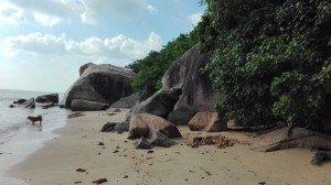 beach on the west side of Haad Rin