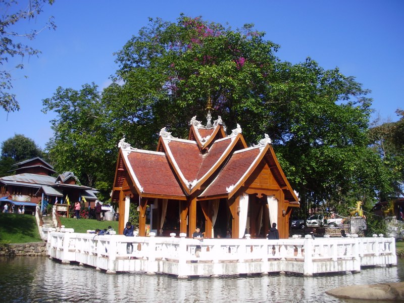 Wat Nam Hu
